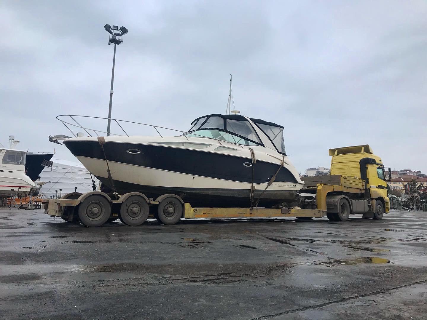 Bayliner 300